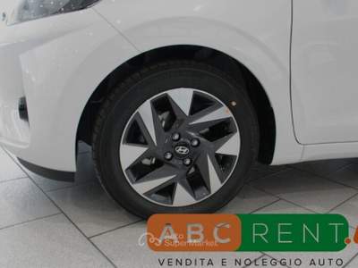 Hyundai i10 i10 1.0 MPI AT Connectline Bianco usata Cernusco sul Naviglio