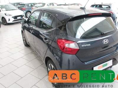 Hyundai i10 i10 1.0 MPI AT Connectline Grigio usata Cernusco sul Naviglio