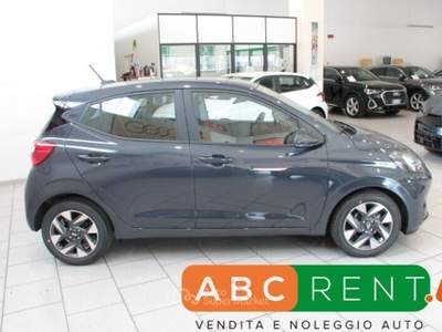 Hyundai i10 i10 1.0 MPI AT Connectline Grigio usata Cernusco sul Naviglio