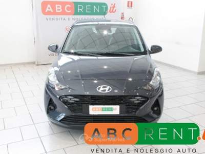 Hyundai i10 i10 1.0 MPI AT Connectline Grigio usata Cernusco sul Naviglio