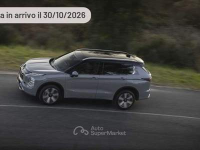 Mitsubishi Outlander 2.4L 4WD PHEV Invite Argento usata Pieve di Cento