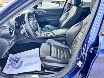 Alfa Romeo Giulia 2.2 Turbodiesel 210 CV AT8 AWD Q4 Veloce Blu/Azzurro usata Pieve di Soligo