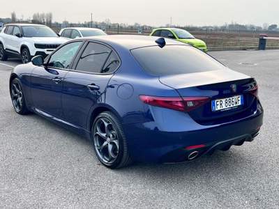 Alfa Romeo Giulia 2.2 Turbodiesel 210 CV AT8 AWD Q4 Veloce Blu/Azzurro usata Pieve di Soligo