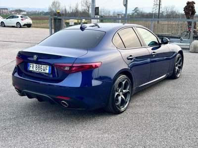 Alfa Romeo Giulia 2.2 Turbodiesel 210 CV AT8 AWD Q4 Veloce Blu/Azzurro usata Pieve di Soligo