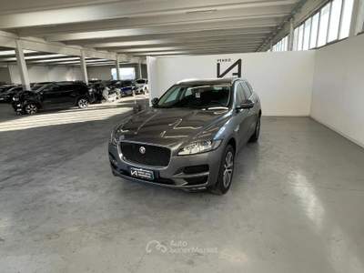 Jaguar F-Pace 2.0 D 180CV AWD AUT. PRESTIGE Grigio usata Megliadino San Vitale