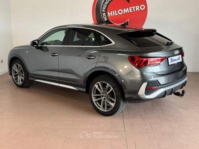 Audi Q3 35TDI S line interno/esterno Gancio Matrix Unicopr Grigio usata Crocetta del Montello
