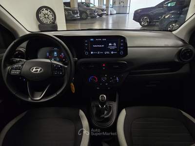 Hyundai i10 1.0 mpi Connectline 67cv Verde usata Brescia