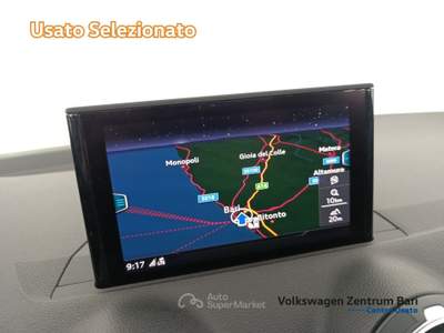 Audi Q2 35 2.0 tdi business design 150cv s-tronic Grigio usata Bari