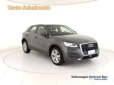 Audi Q2 35 2.0 tdi business design 150cv s-tronic Grigio usata Bari