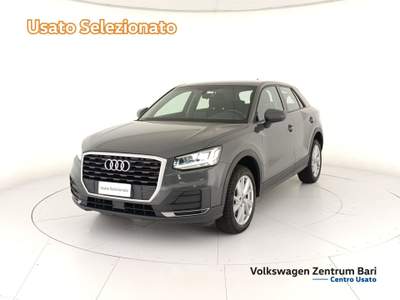 Audi Q2 35 2.0 tdi business design 150cv s-tronic Grigio usata Bari Audi Q2 35 2.0 tdi business design 150cv s-tronic Grigio usata Bari