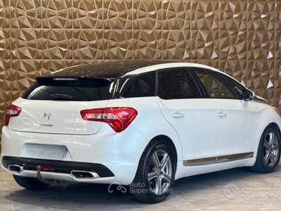 DS Automobiles DS 5 Ds DS5 5 2.0 HDi 160 aut. Sport Chic usata San Zeno Naviglio