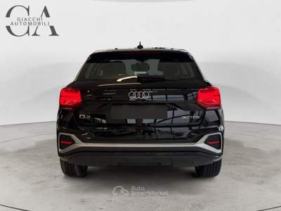 Audi Q2 30 1.0 tfsi S-line 116cv Arancione usata Rovigo
