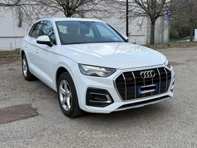Audi Q5 40 2.0 tdi mhev 12V Business Advanced quattro s-tronic Bianco usata Pianoro