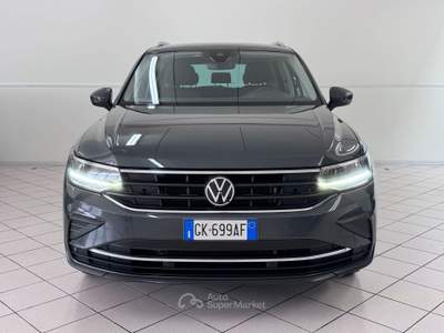 Volkswagen Tiguan TIGUAN 2.0 TDI SCR 122cv LIFE Grigio usata Pollenza