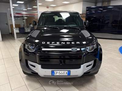 Land Rover Defender 110  3.0 ibrido/diesel  200cv. 4x4  ,  SE Nero usata Alba