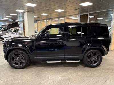 Land Rover Defender 110  3.0 ibrido/diesel  200cv. 4x4  ,  SE Nero usata Alba