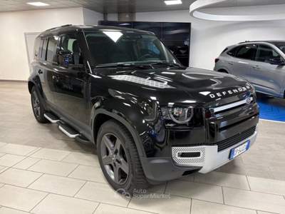 Land Rover Defender 110  3.0 ibrido/diesel  200cv. 4x4  ,  SE Nero usata Alba