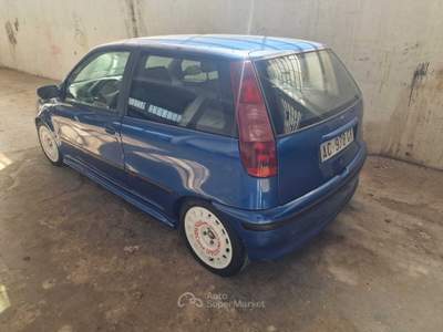 Fiat Punto Tenuta in ottime condizioni, usata Blu/Azzurro usata San Secondo di Pinerolo