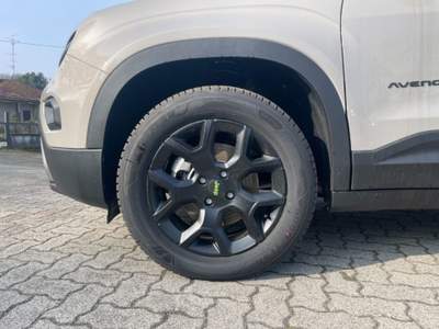 Jeep Avenger 1.2Turbo 145CV MHEV 4xe Upland+INF&CONV.PAC+TETTO Grigio usata Arsago Seprio