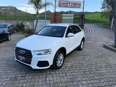 Audi Q3 Q3 2.0 tdi Business quattro 150cv Bianco usata Corleone