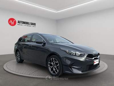 Kia Cee'd 1.6 CRDi 136 CV MHEV DCT SW Business Grigio usata Maniago