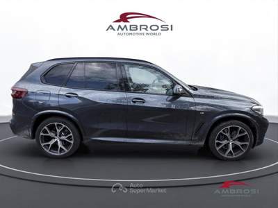 BMW X5 xDrive30d 48V Msport Blu/Azzurro usata Corciano