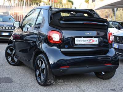 Smart ForTwo EQ cabrio Passion !!CARICATORE RAPIDO DA 22KW!! Blu/Azzurro usata Roma