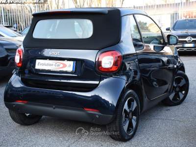 Smart ForTwo EQ cabrio Passion !!CARICATORE RAPIDO DA 22KW!! Blu/Azzurro usata Roma