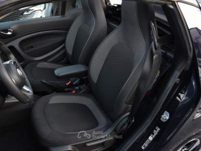 Smart ForTwo EQ cabrio Passion !!CARICATORE RAPIDO DA 22KW!! Blu/Azzurro usata Roma
