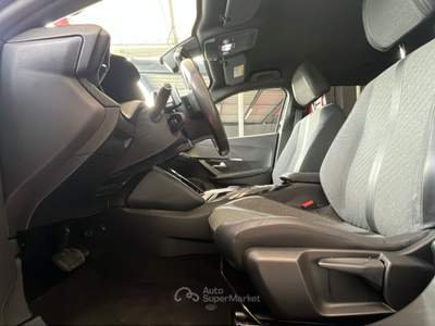 Peugeot 2008 2008 BlueHDi 130 EAT8 Allure S/S Nero usata Pordenone