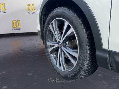 Nissan Qashqai Qashqai 1.5 dci Tekna+ 115cv Bianco usata Pisa