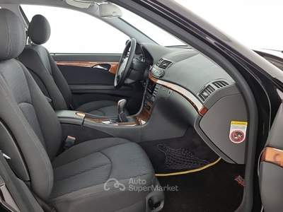 Mercedes-Benz Classe E E 220 cdi Elegance Nero usata Reggio nell'Emilia
