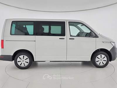 Volkswagen Caravelle 2.0 TDI 110CV PC Trendline 9 posti Bianco usata Reggio nell'Emilia