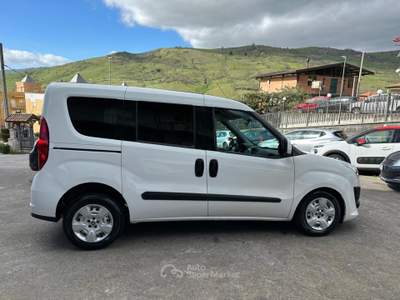 Fiat Doblò Doblò 1.6 MJT 105CV PC Combi N1 SX E5+ Bianco usata SANTA MARIA NUOVA
