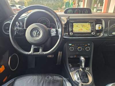 Volkswagen Maggiolino 2.0 TDI DSG Sport Automatica 19" Pelle Navi LED + Nero usata Rezzato