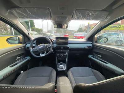 Dacia Jogger Jogger 1.8 full hybrid HEV Extreme 155cv auto Verde usata Arcore