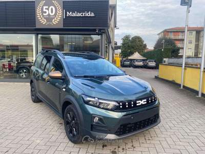 Dacia Jogger Jogger 1.8 full hybrid HEV Extreme 155cv auto Verde usata Arcore