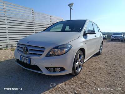 Mercedes-Benz Classe B B 180 CDI BlueEFFICIENCY Premium prezzo fisso Bianco usata Altamura