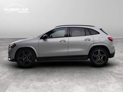 Mercedes-Benz GLA 200 D AMG Line Advanced Plus 8G-DCT Argento usata Lucca