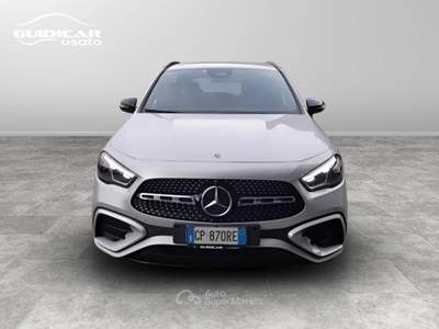 Mercedes-Benz GLA 200 D AMG Line Advanced Plus 8G-DCT Argento usata Lucca