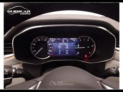 Jaguar F-Pace 2.0 D204 R-Dynamic S AWD Auto Argento usata Lucca
