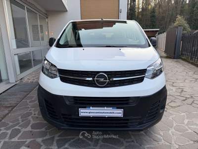 Opel Vivaro Life 2.0 D 150CV S&S PL-TN TRASPORTO SEDIA ROTELLE Bianco usata Cesano Maderno