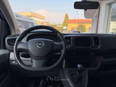 Opel Vivaro Life 2.0 D 150CV S&S PL-TN TRASPORTO SEDIA ROTELLE Bianco usata Cesano Maderno