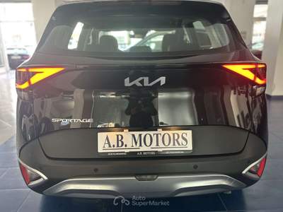 Kia Sportage Sportage 1.6 crdi mhev Business dct Nero usata Montecorvino Pugliano