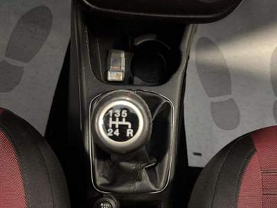 Fiat Punto Evo Punto III  Evo 3p 1.2 Dynamic 65cv 2010 Nero usata Latina