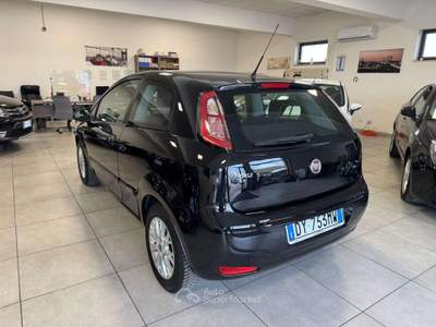 Fiat Punto Evo Punto III  Evo 3p 1.2 Dynamic 65cv 2010 Nero usata Latina