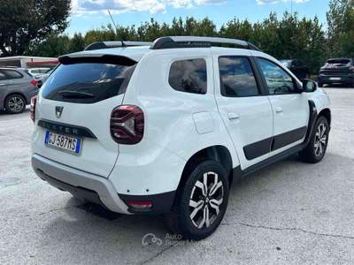Dacia Duster 1.5 blue dci Prestige 4x4 115cv-1 PROP-RETROCAM- Bianco usata Osimo