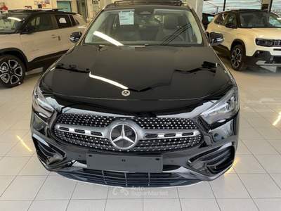 Mercedes-Benz GLA 150 CV 7-DCT AMG LINE +TETTO PANORAMICO APRIBILE !! Nero usata Provaglio d'Iseo