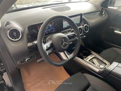 Mercedes-Benz GLA 150 CV 7-DCT AMG LINE +TETTO PANORAMICO APRIBILE !! Nero usata Provaglio d'Iseo