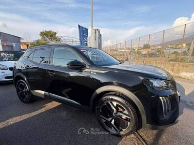 Peugeot 2008 1.2 puretech Allure s&s 100cv Nero usata Ercolano